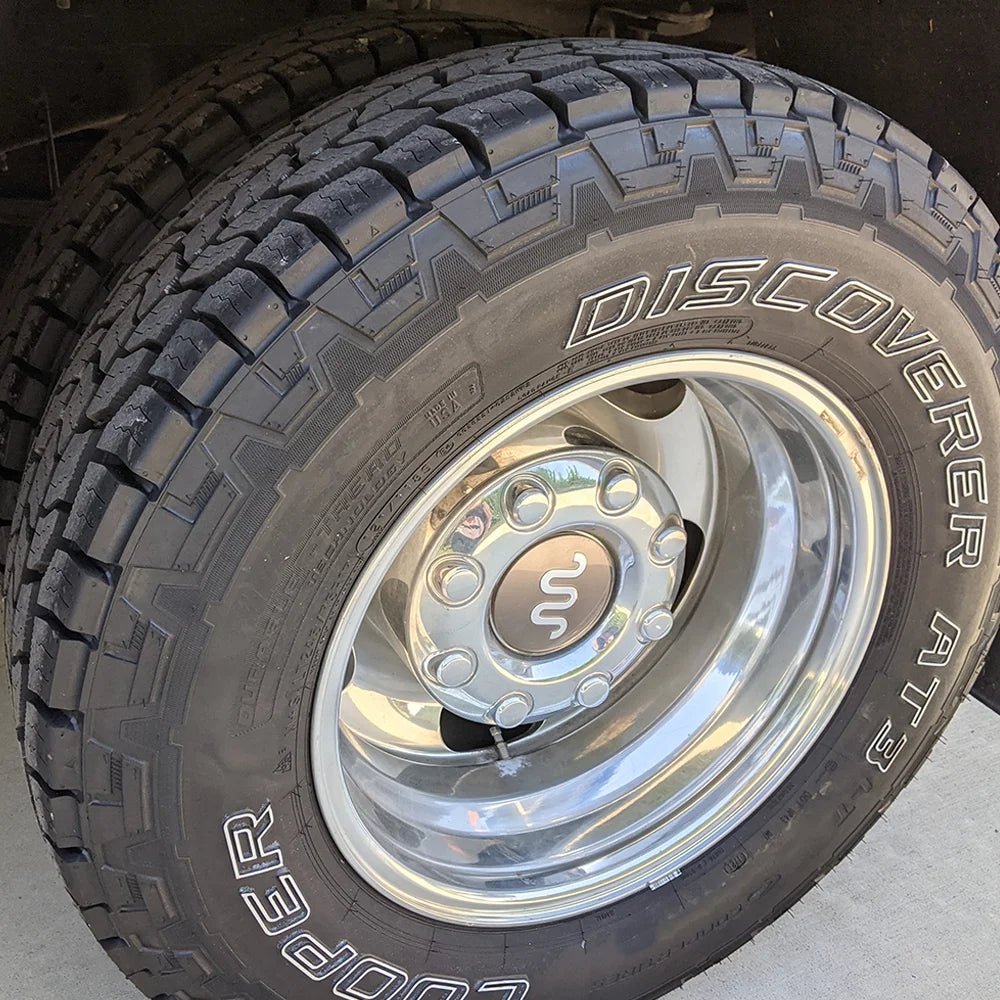 Set of 4 265/70R17 All Terrain Tires Y634834