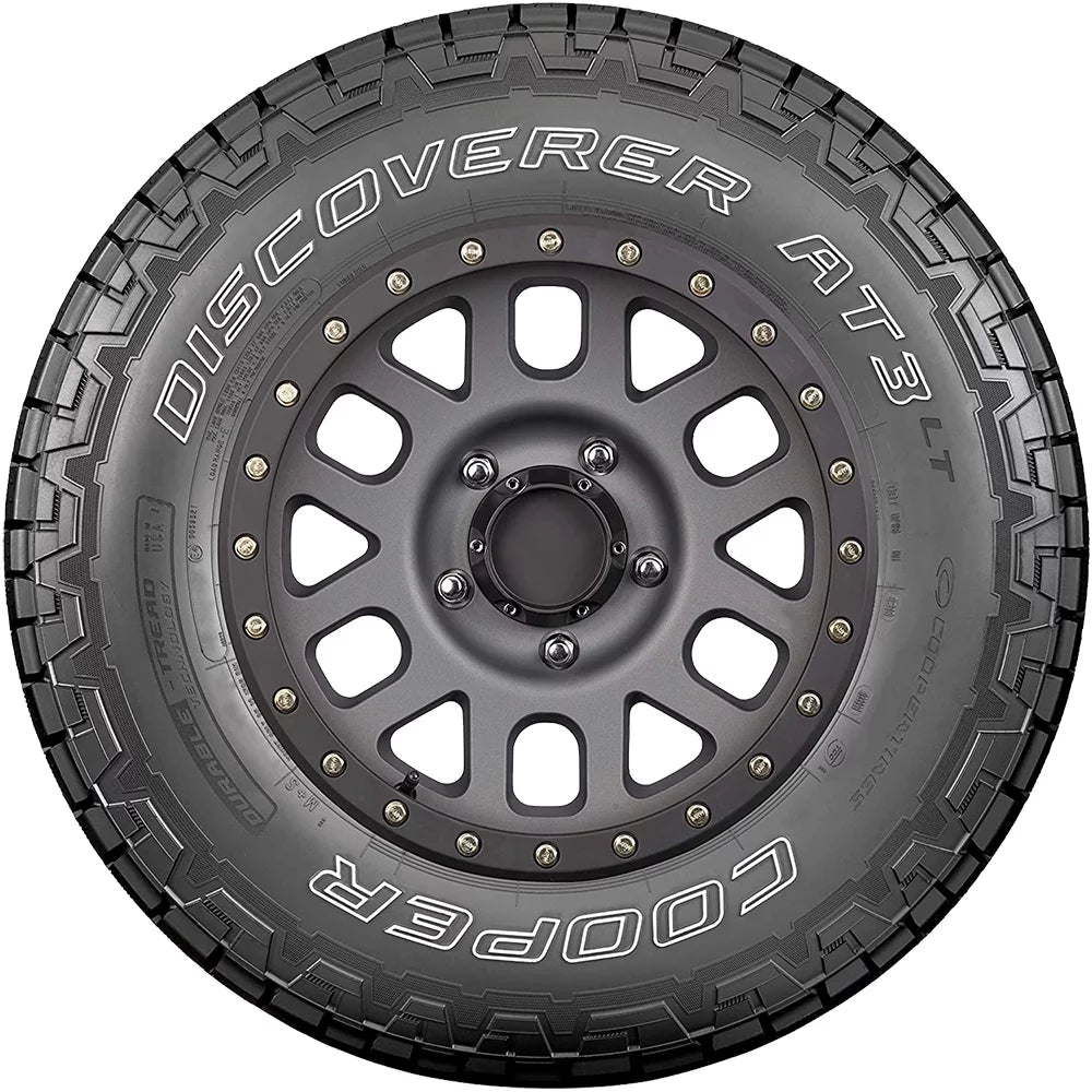 Set of 4 265/70R17 All Terrain Tires Y634834