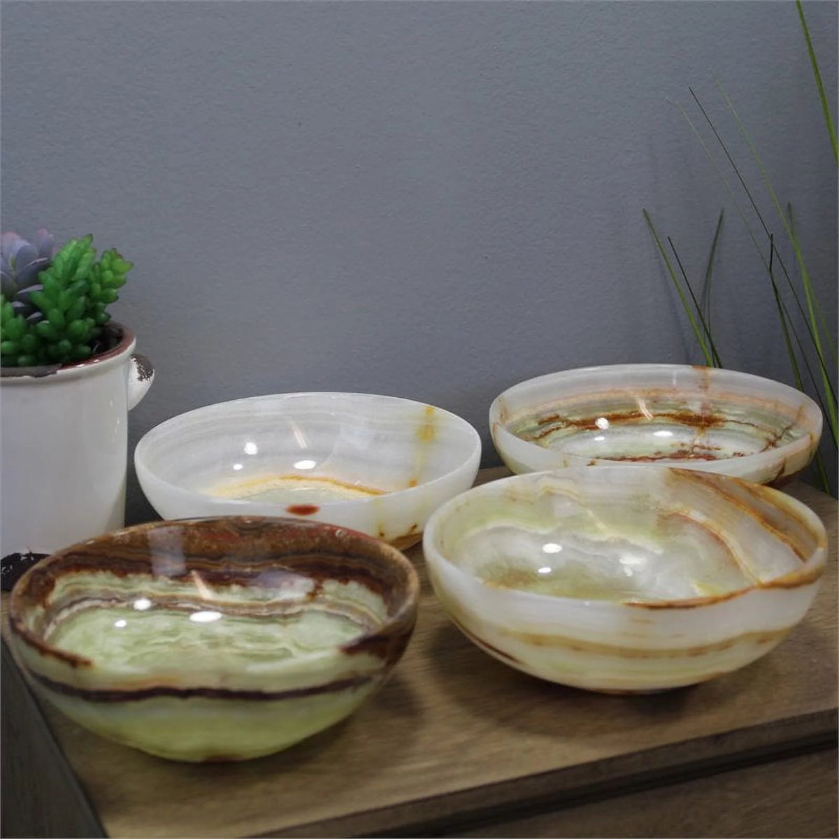 Handcrafted Onyx Bowl Set of 4 Z75039