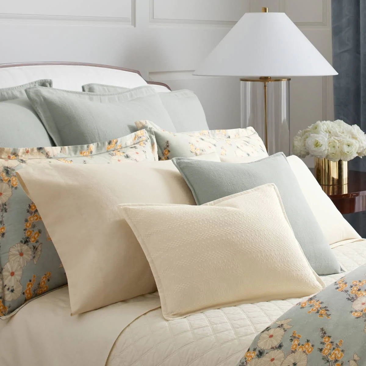 King Floral Sham J75012