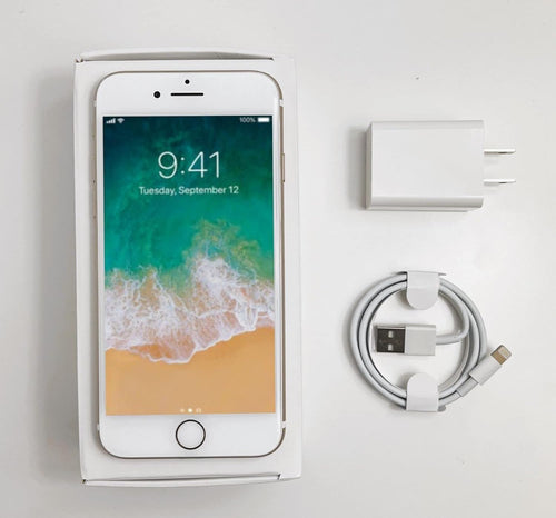 32GB Unlocked Silver iPhone 7 F29009